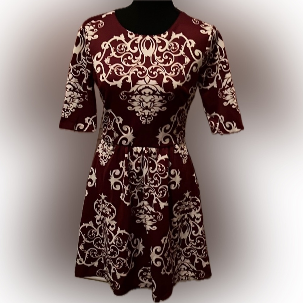 Dress - Picture 1 of 6